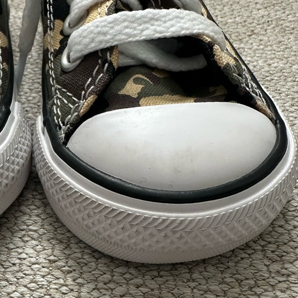 Low Profile Infant Converse Camouflage Size 3 - Picture 4 of 4